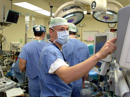 Emory Healthcare operating room photo by Jack Kearse